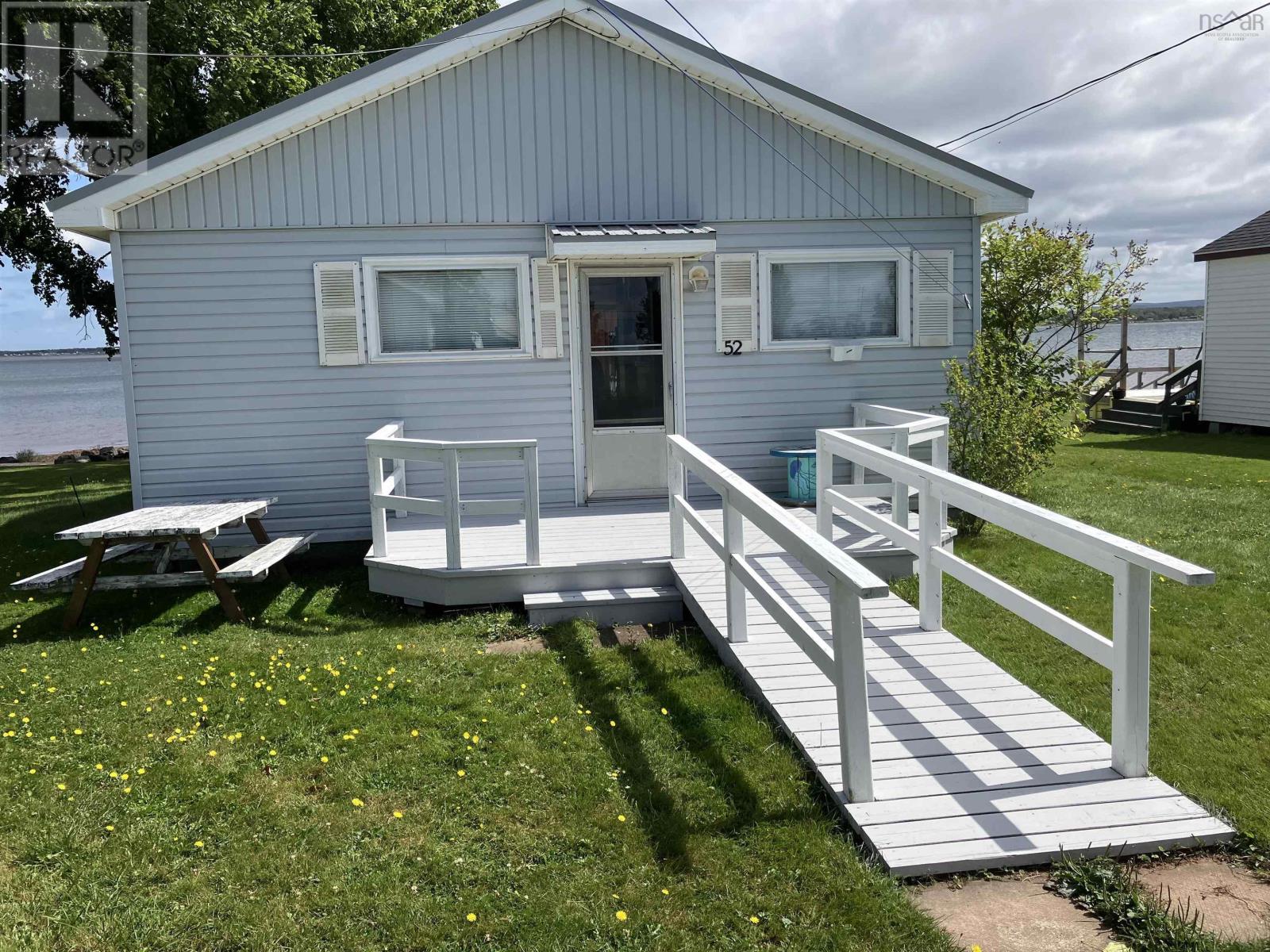 52 Poplar Ln, Brule Point, NS B0K 1V0