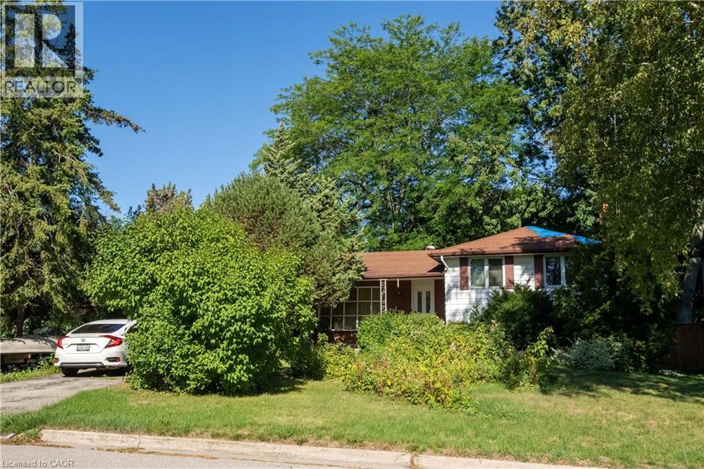 144 Ulster Dr, Oakville, ON L6L 3P2