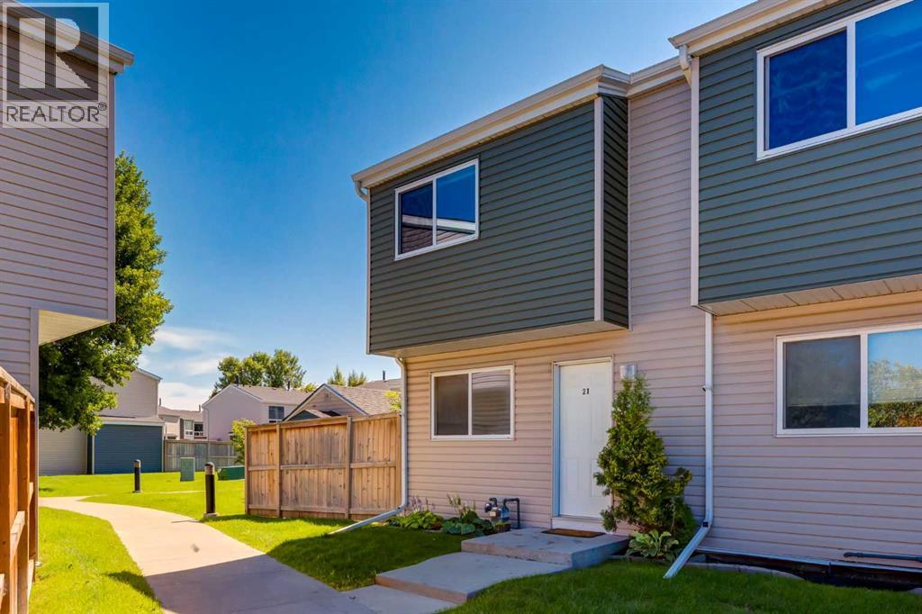 5425 Pensacola Crescent Se Unit 21, Calgary, AB T2A 2G7