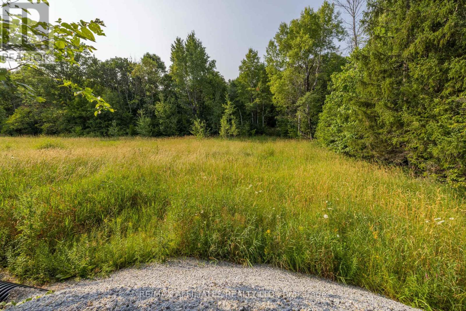 752 Bennett Lake Rd, Tay Valley, ON K0G 1A0