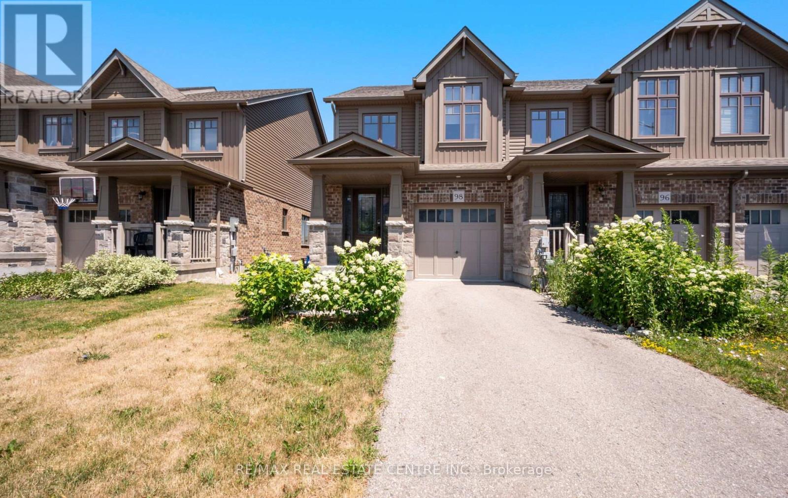 98 Winterton Ct, Orangeville, ON L9W 6Z7