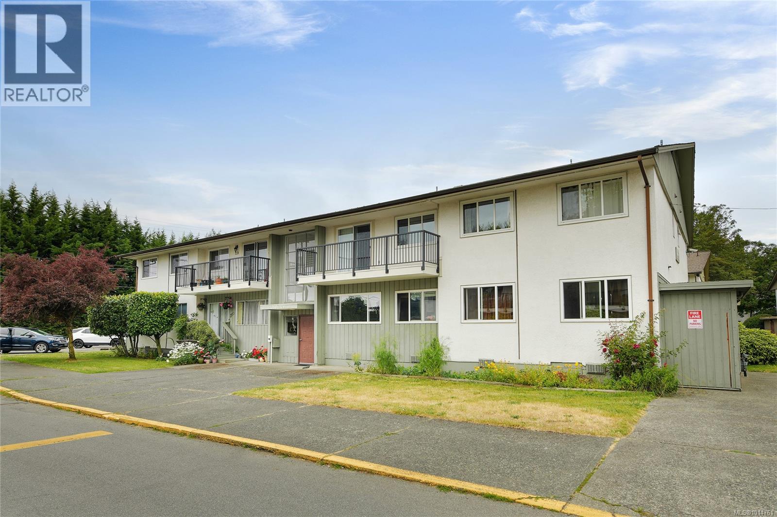 364 Burnside Rd W, Saanich, BC V8Z 1M1