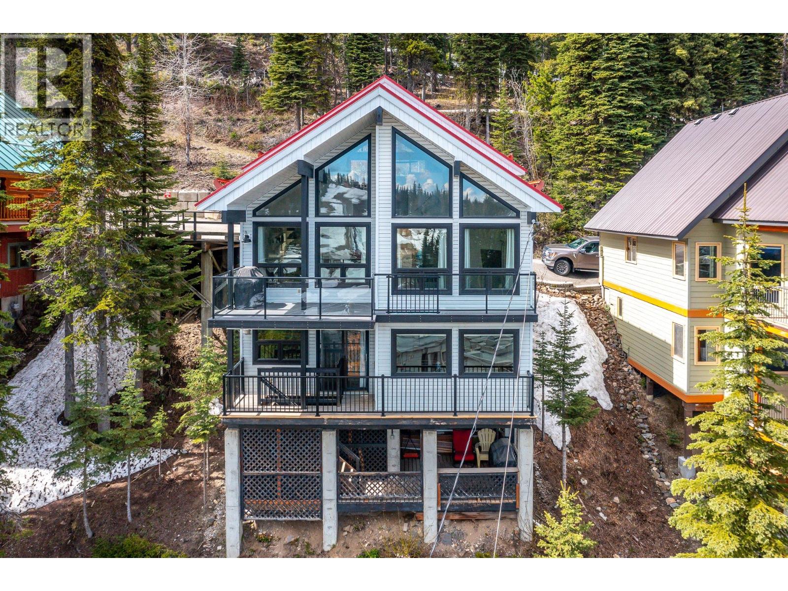 9811 Silver Star Rd, Vernon, BC V1B 3Y9