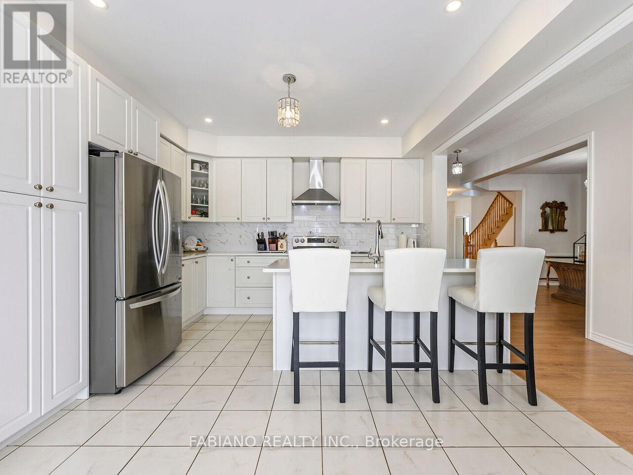 55 Elphick St, Essa, ON L0M 1B6