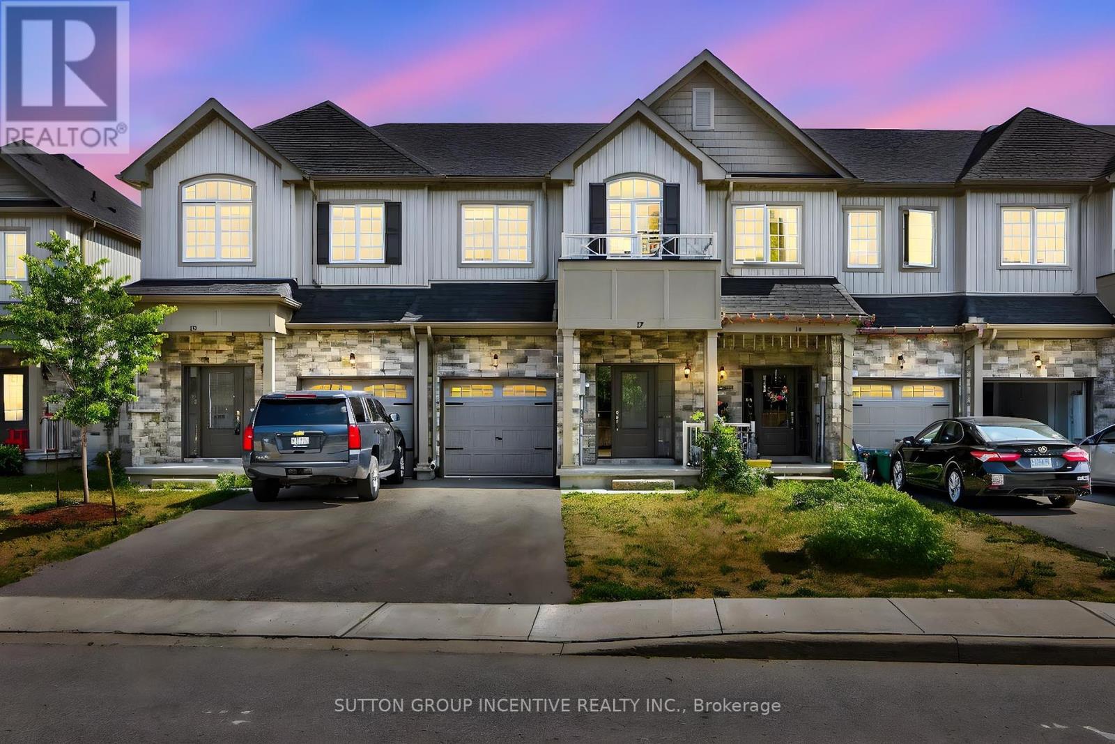 17 Churchlea Mews, Orillia, ON L3V 8K9