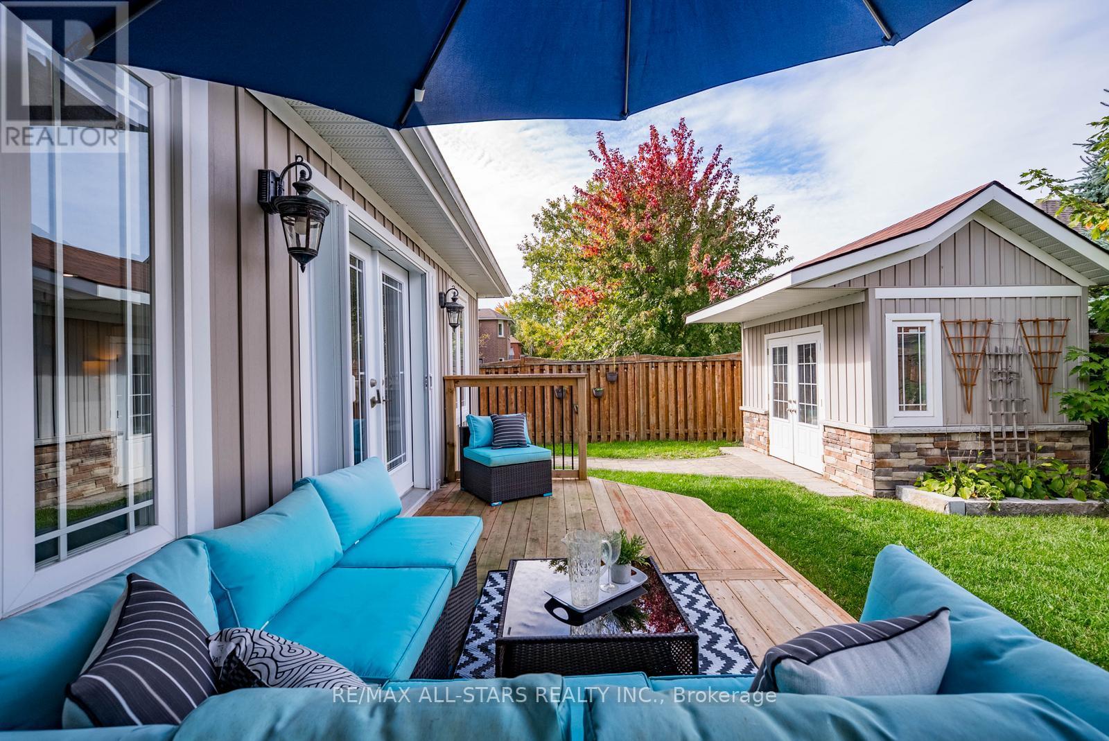 59 Barton Ln, Uxbridge, ON L9P 1V3
