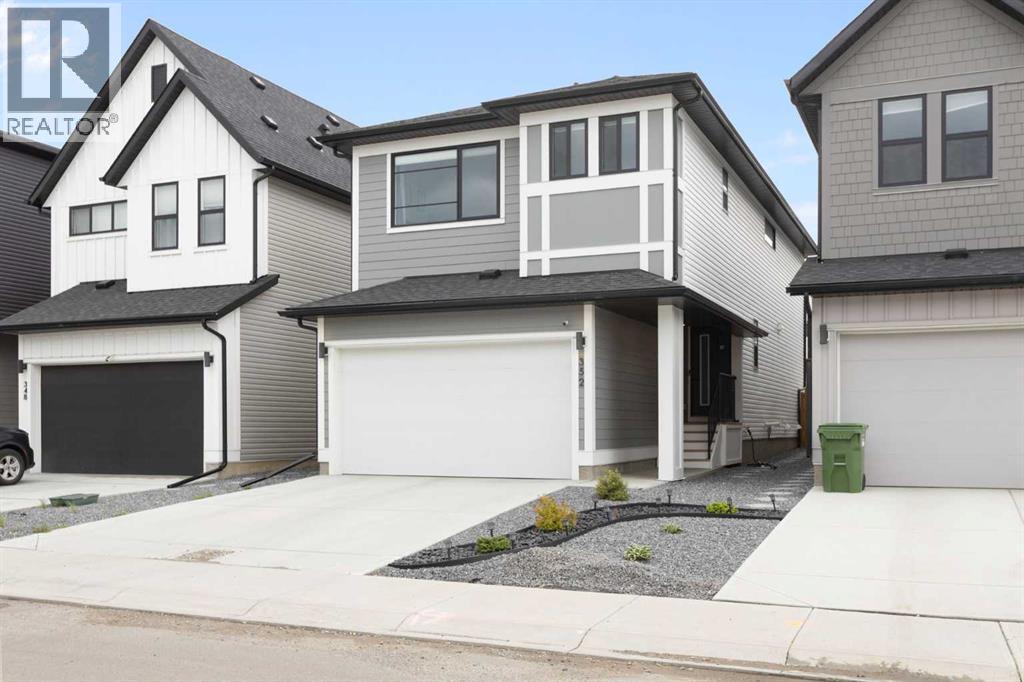 352 Copperhead Way, Calgary, AB T2Z 5H2