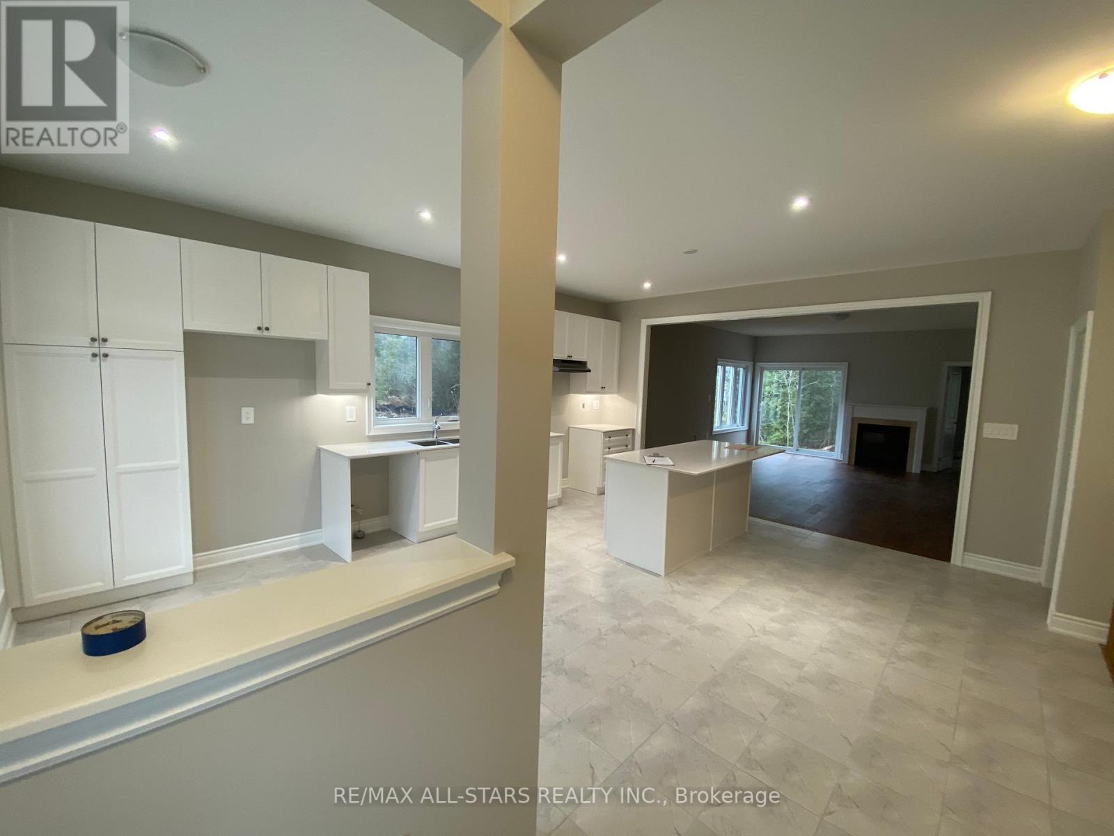 38 Shelson Pl, Georgina Sutton  Jackson's Point, ON L0E 1R0