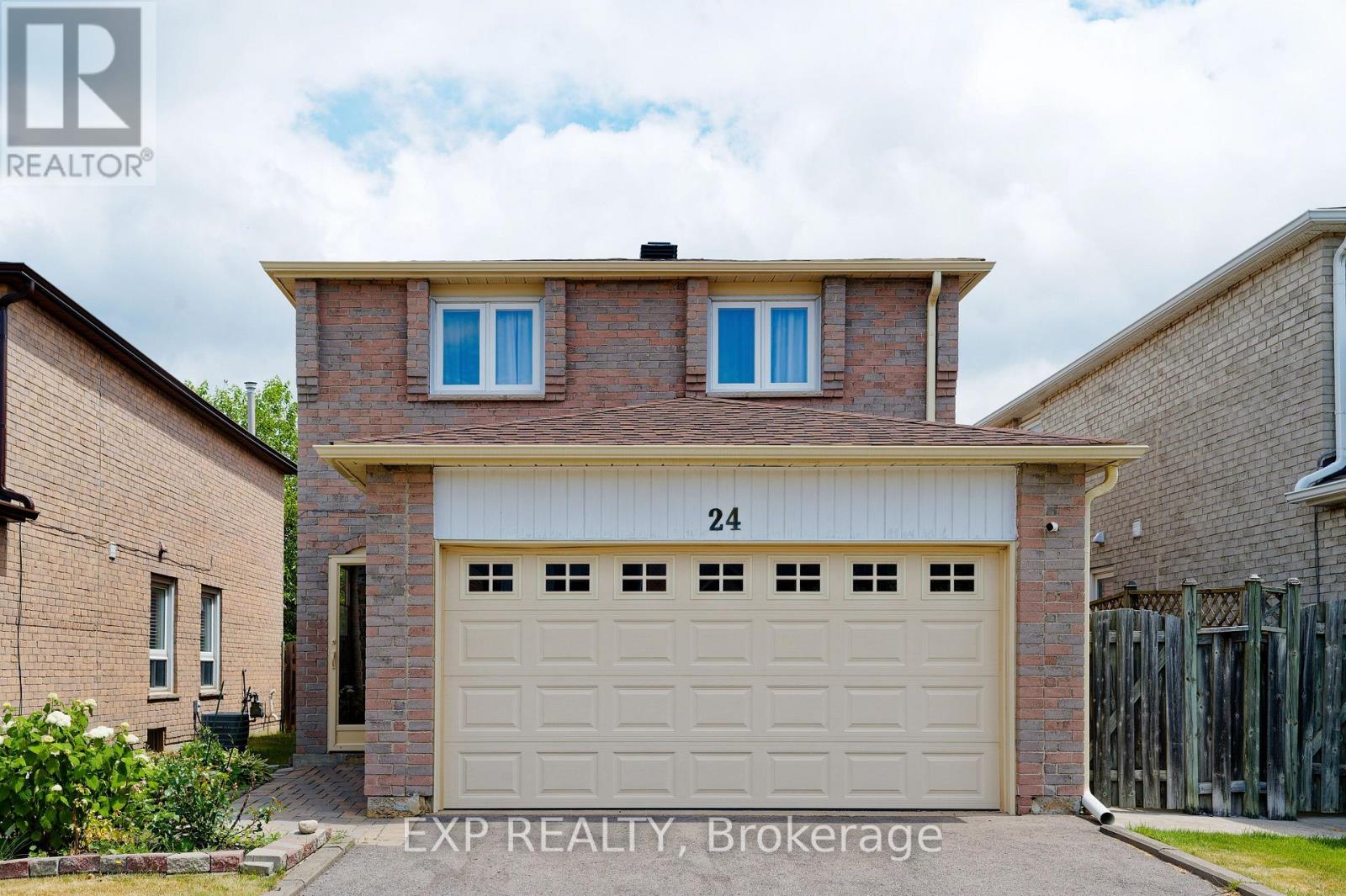 24 Jaffray Rd, Markham, ON L3S 1G7