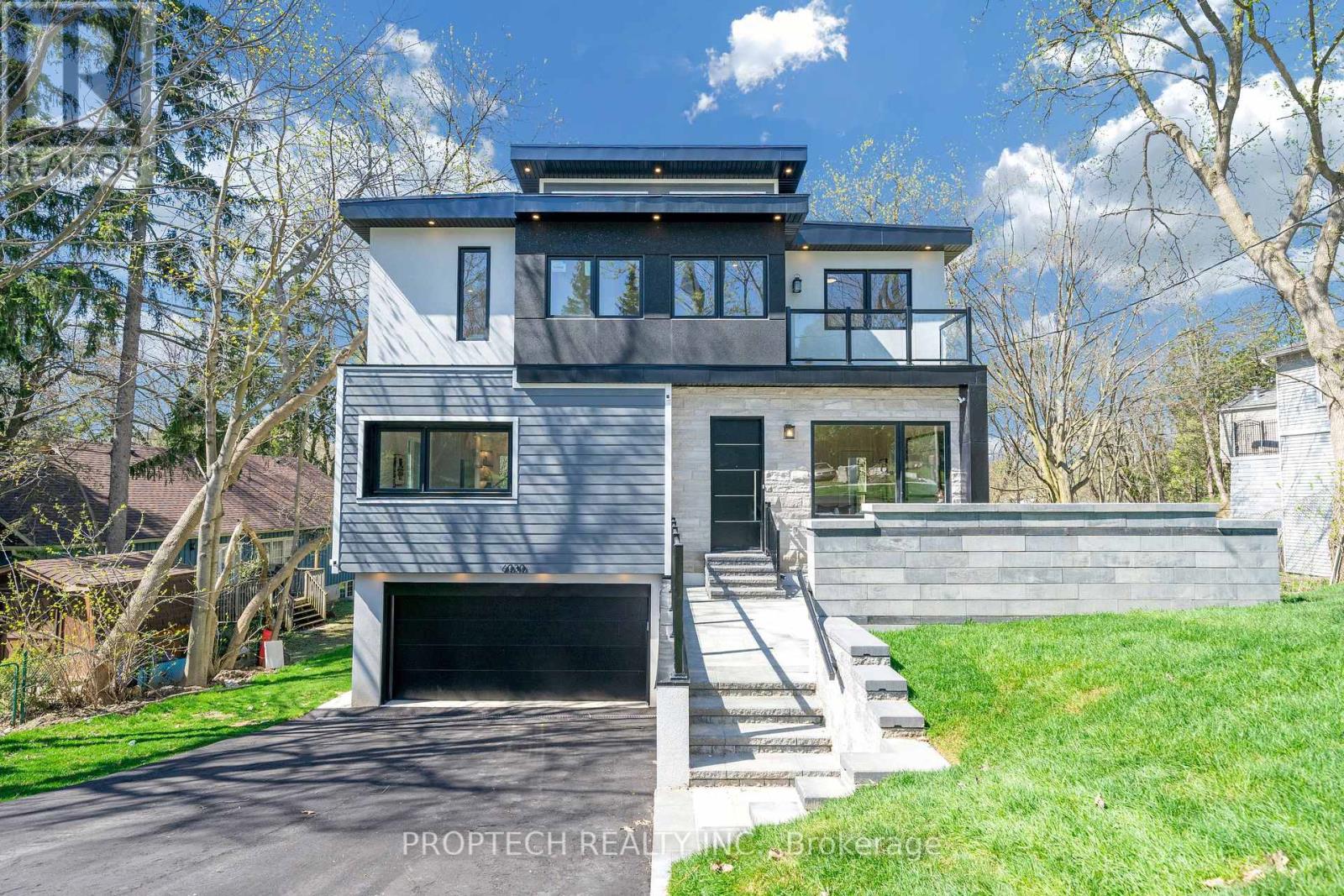 6030 Hillsdale Dr, Whitchurch-stouffville, ON L4A 3B8