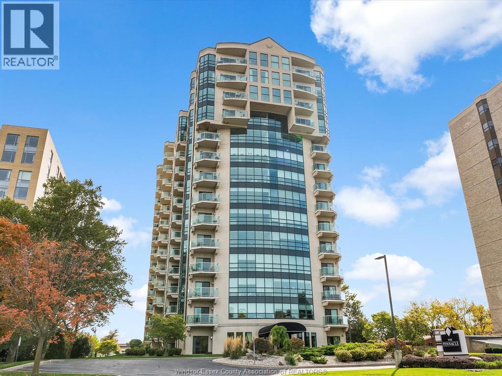 4789 Riverside Drive Unit 304, Windsor, ON N8Y 5A2