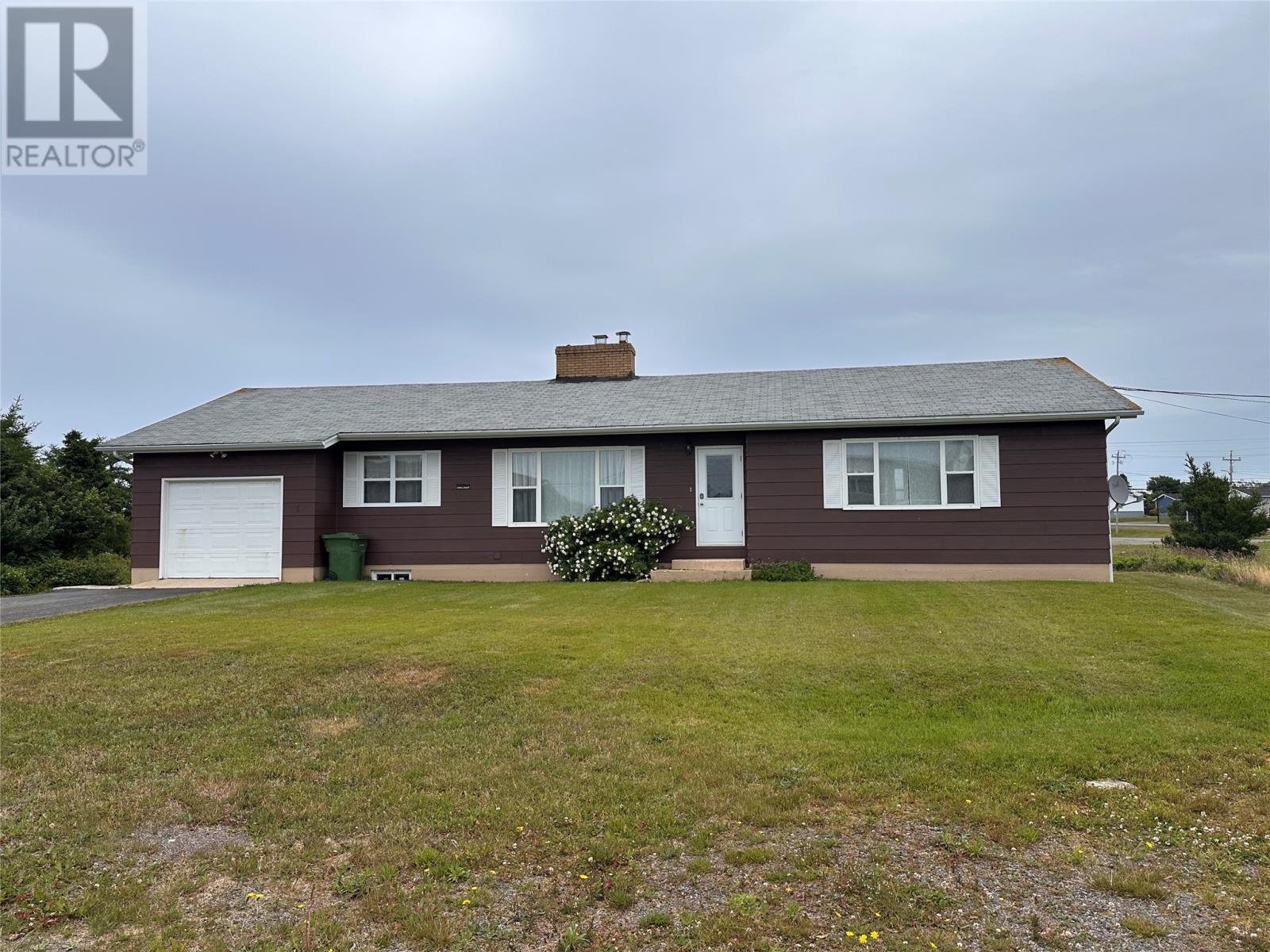 3 Corkum Pl, Grand Bank, NL A0E 1W0