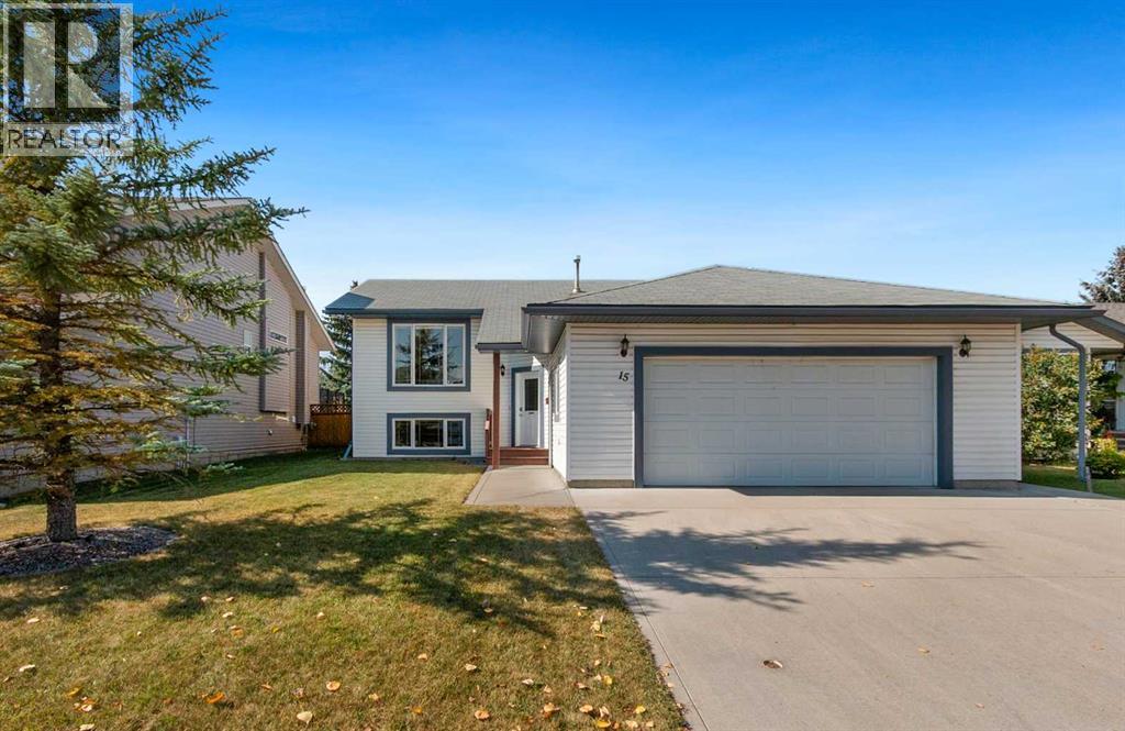 15 Sierra Rd, Olds, AB T4H 1X4