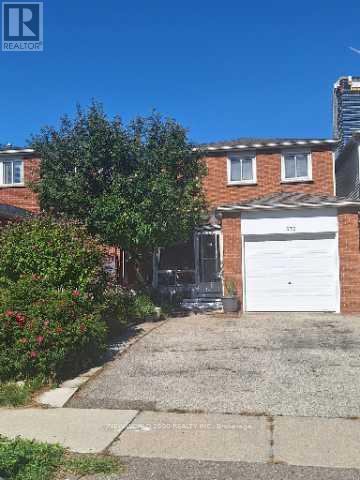 676 Galloway Cres, Mississauga Creditview, ON L5C 3W1