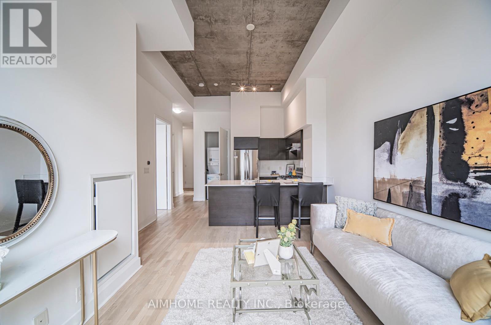 1002 399 Adelaide St, Toronto, ON M5V 1S1