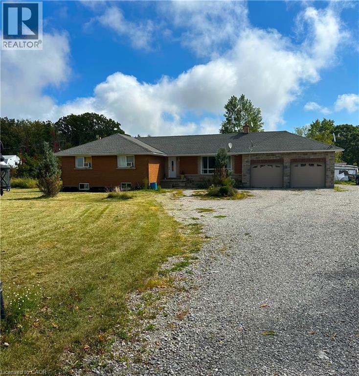 295 Park Rd S, Grimsby, ON L3M 4E7