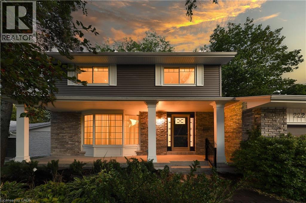 222 Vance Dr, Oakville, ON L6L 3L1