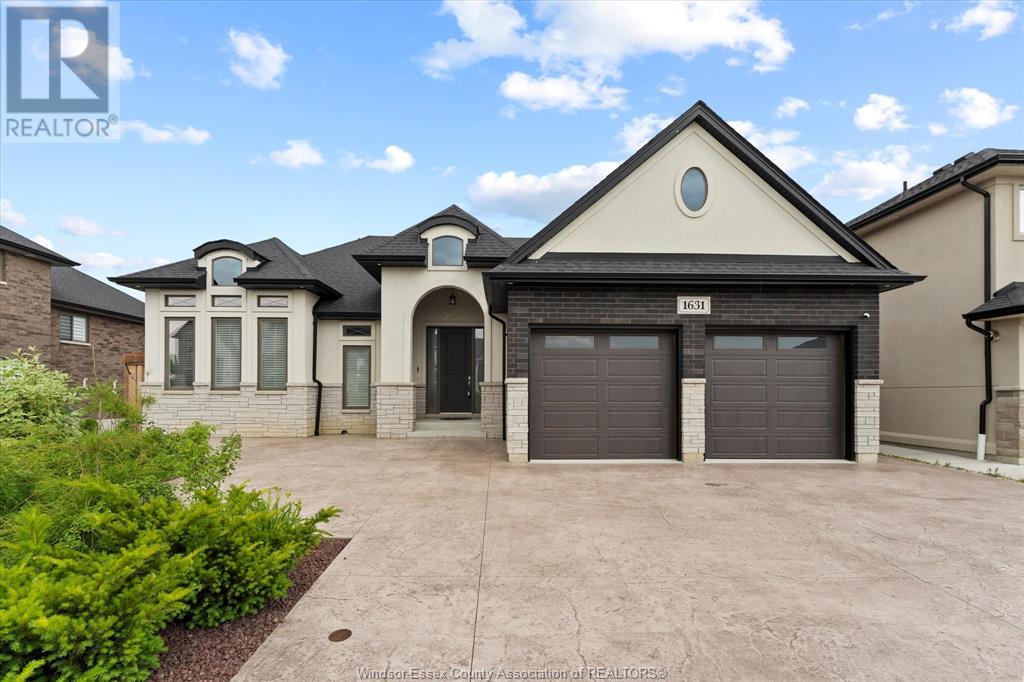 1631 Barkley, Windsor, ON N8P 0E8