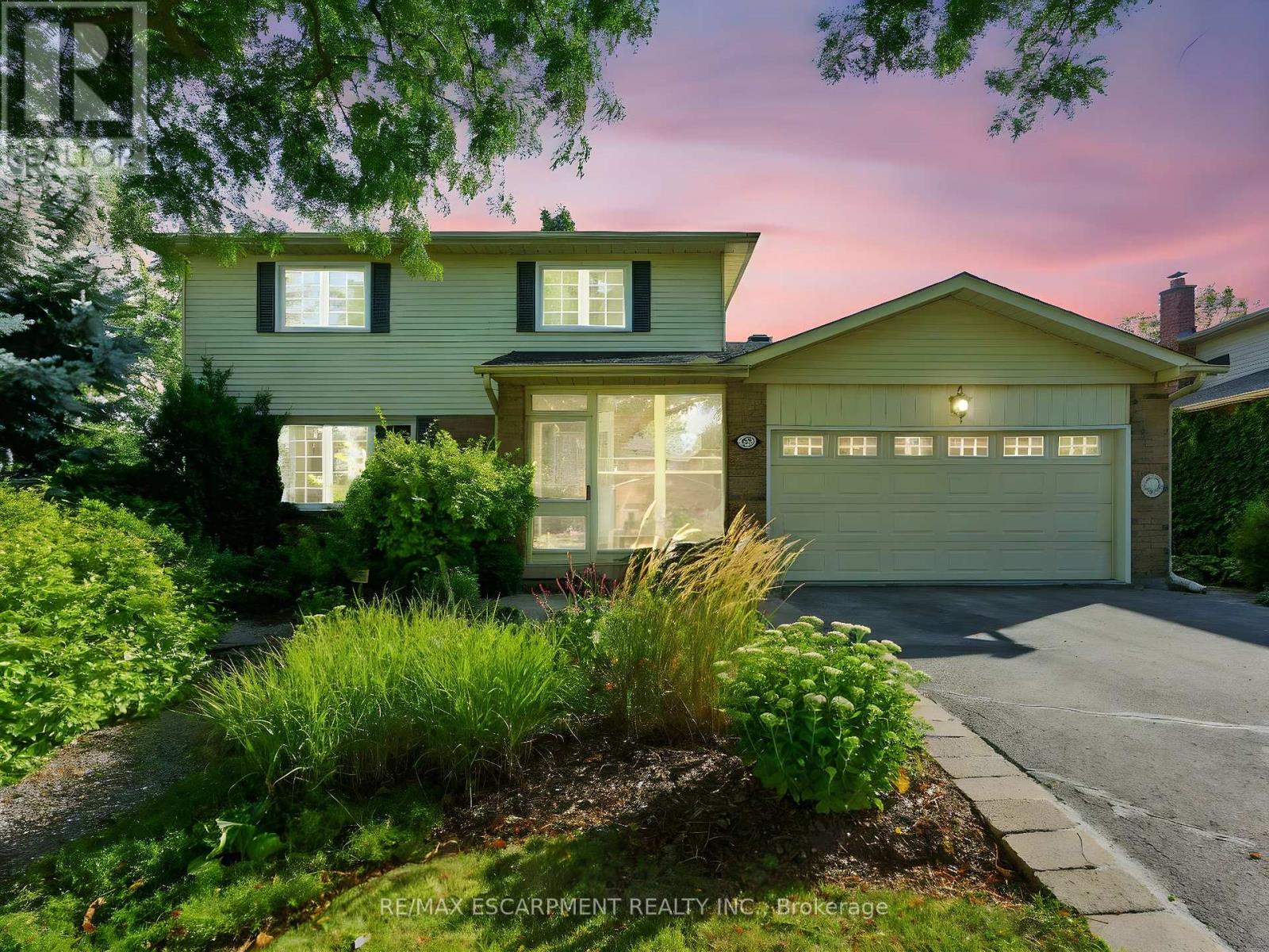252 Mississauga St, Oakville, ON L6L 3B2