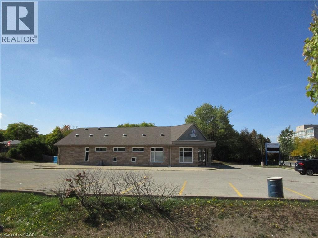 520 Highway 8, Hamilton, ON L8G 4L6