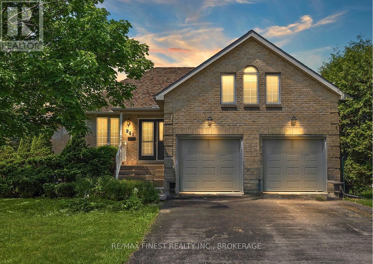 941 Malvern Ter, Kingston, ON K7P 2Y6