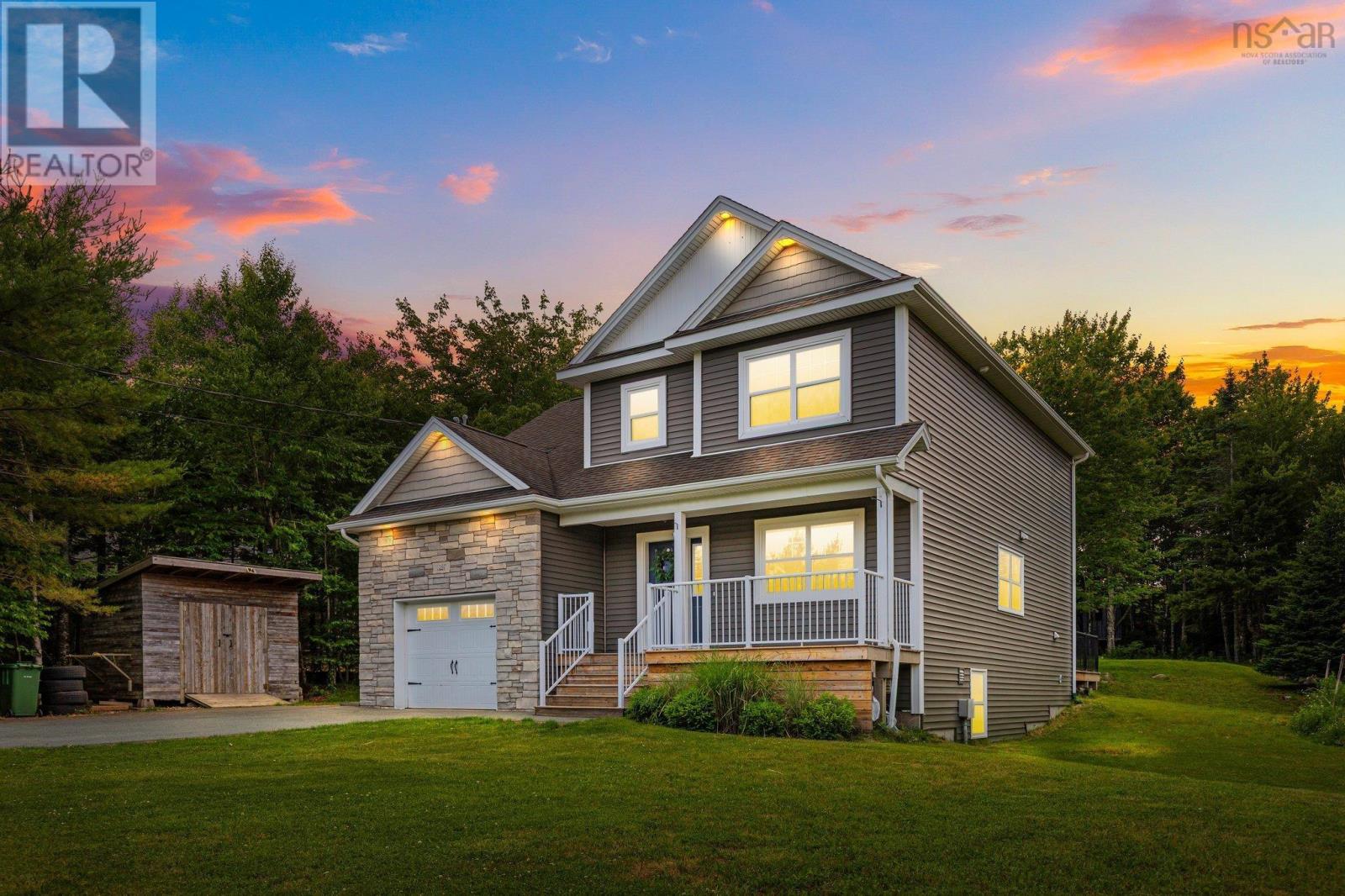 1257 Westwood Blvd, Upper Tantallon, NS B3Z 0M2
