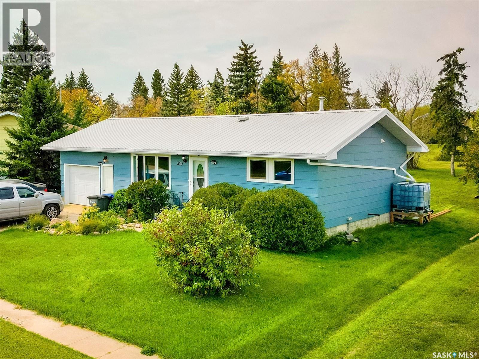 310 Main St, Abernethy, SK S0A 0A0