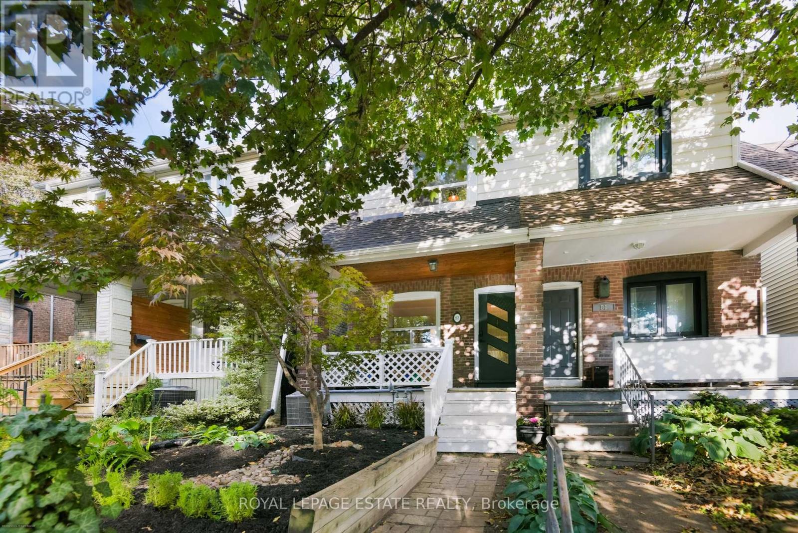 83 Bastedo Ave, Toronto, ON M4C 3M8