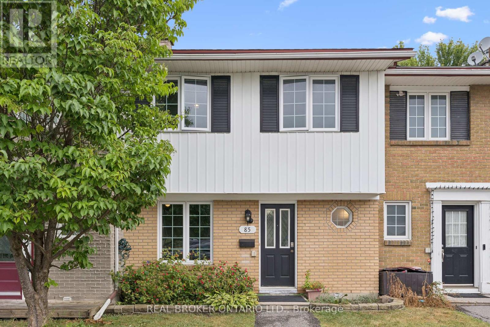 85 Monterey Dr, Ottawa, ON K2H 7A9