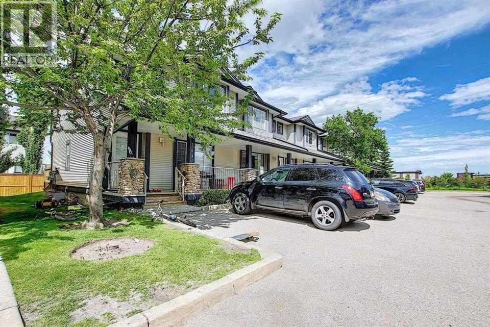 260 Stonemere Pl, Chestermere, AB T1X 1N2
