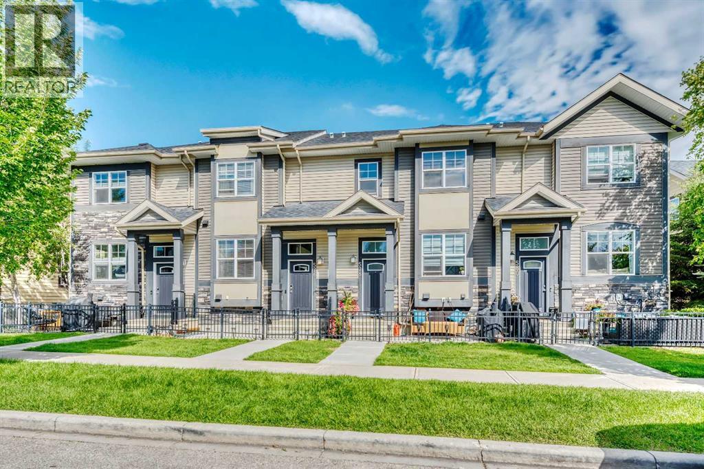 576 Mckenzie Towne Dr SE, Calgary, AB T2Z 1C7