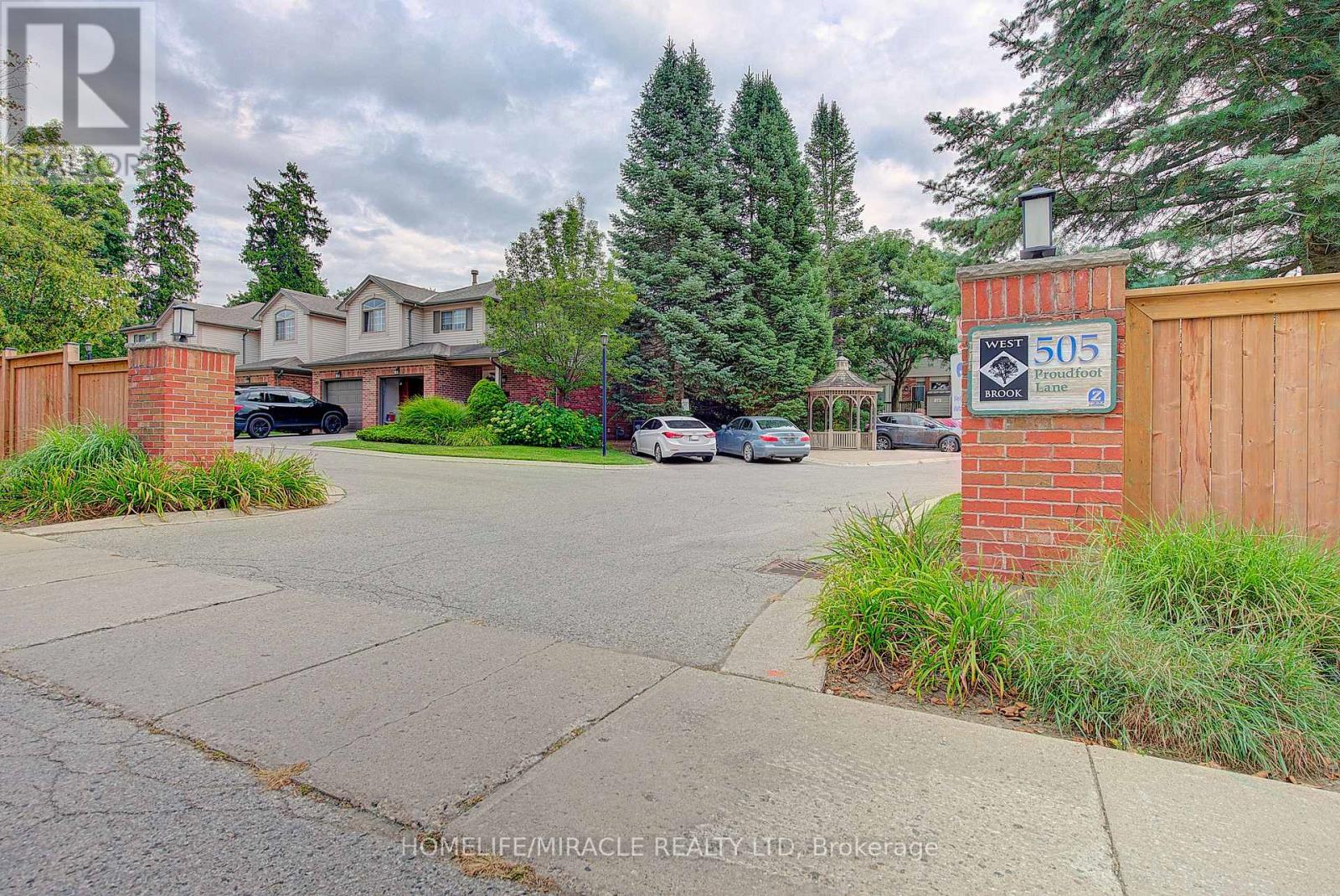 1 505 Proudfoot Ln, London, ON N6H 5N8