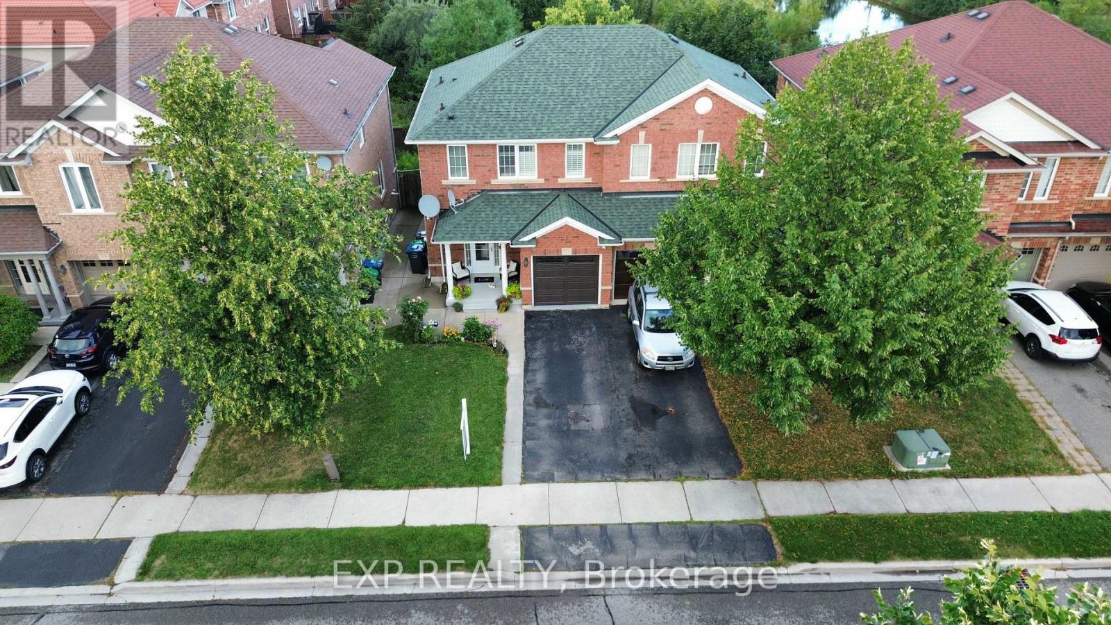 37 Farthingale Cres, Brampton, ON L7A 1S8
