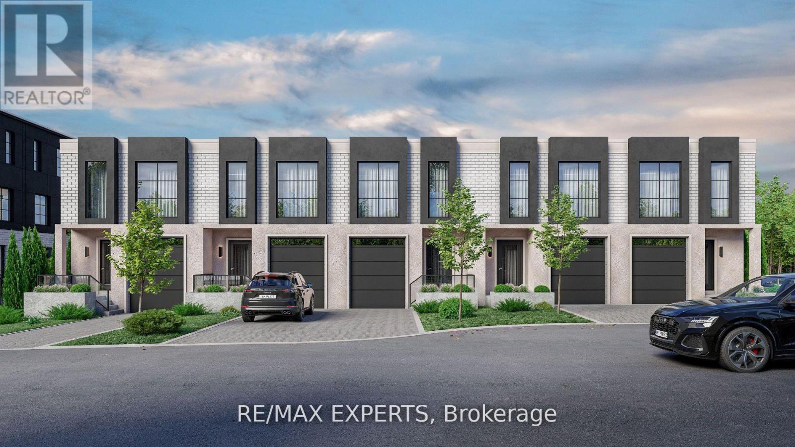 234 King Rd, Richmond Hill, ON L4E 2W1
