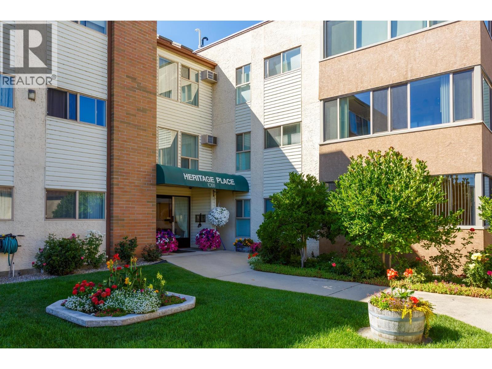 1055 Glenwood Avenue Unit 101, Kelowna, BC V1Y 5M8