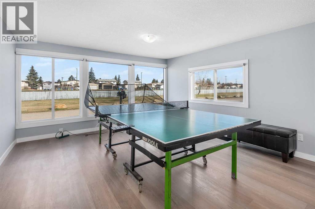 6220 17 Avenue Se Unit 129, Calgary, AB T2A 0W6