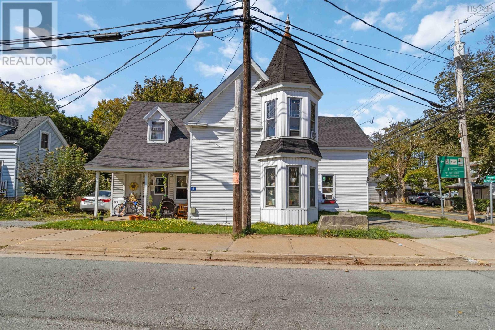 4 Old Port Mouton Rd, Liverpool, NS B0T 1K0