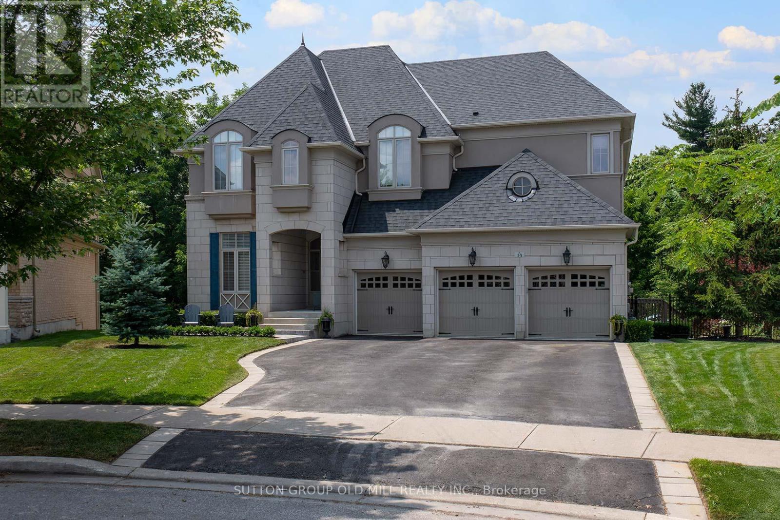 14 Canis St, Brampton, ON L6X 0W6