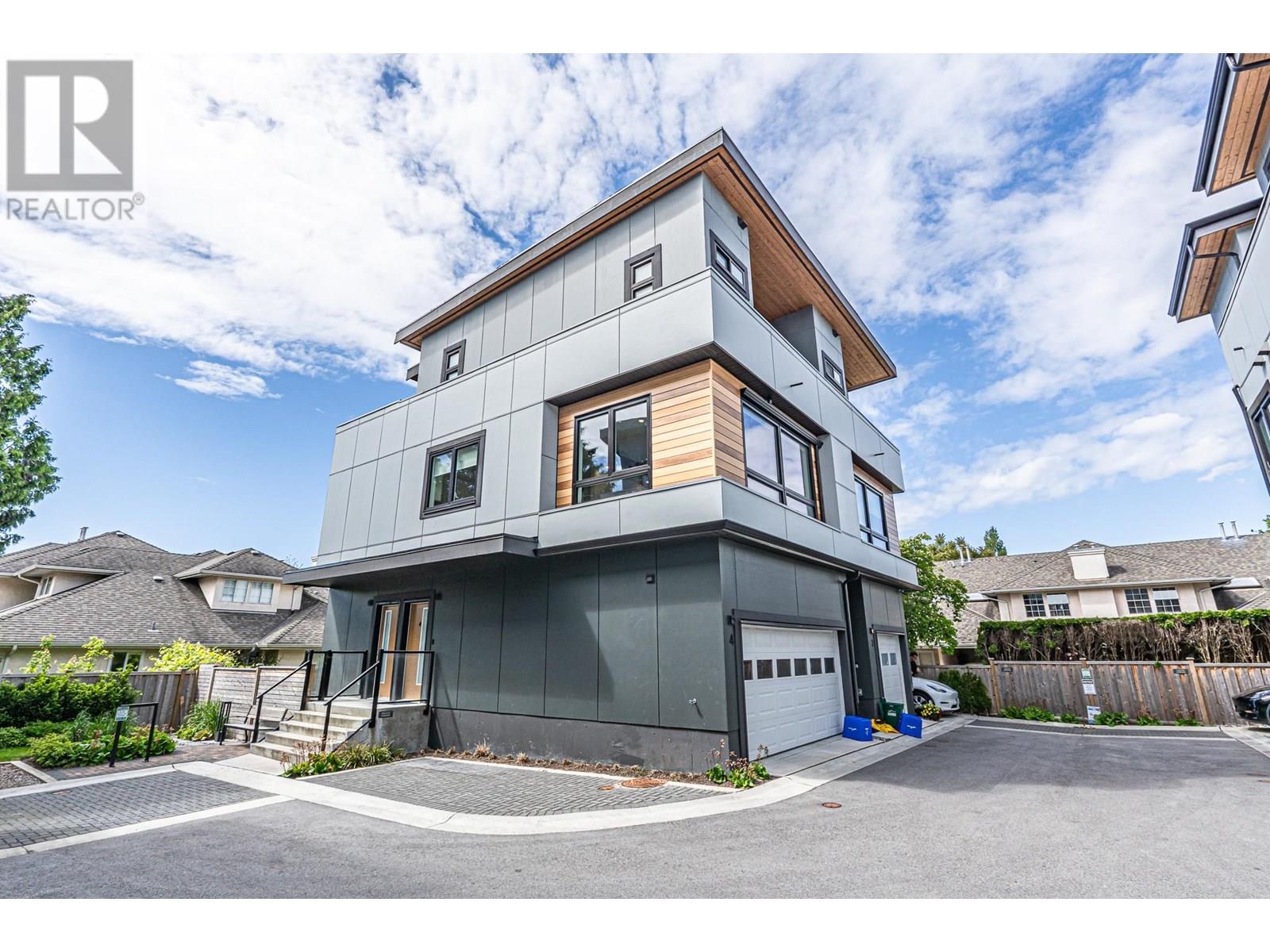 9099 No 2 Road Unit 4, Richmond, BC V7E 2C6