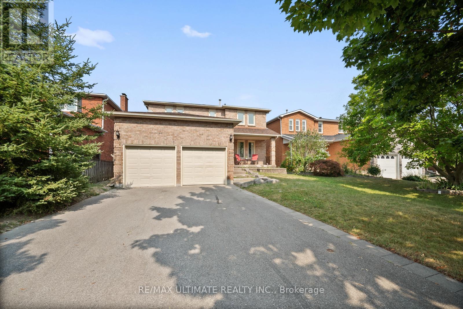210 Ridgefield Cres, Vaughan, ON L6A 1J7