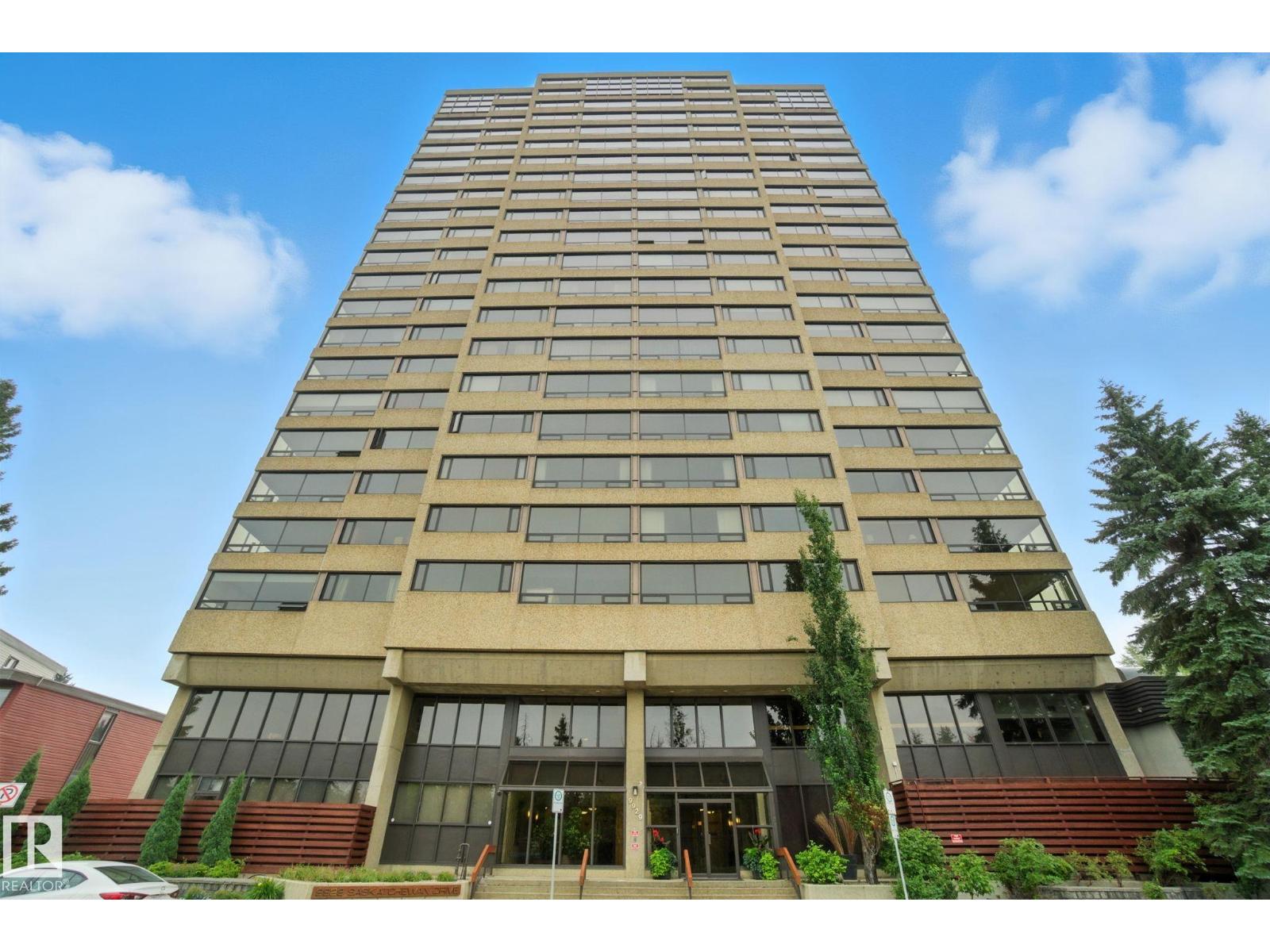 9929 Saskatchewan Drive Northwest #203, Edmonton, AB T6E 5J9