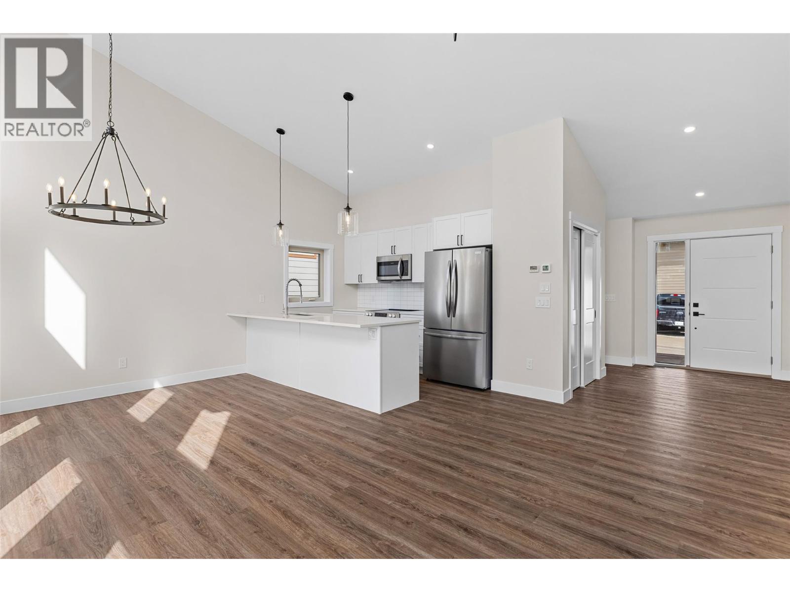 4926 Timber Ridge Road Unit 53, Windermere, BC V0B 1L0