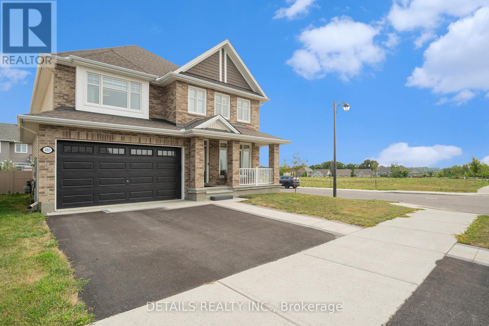 480 Famille Laporte Ave, Ottawa, ON K4A 1J6