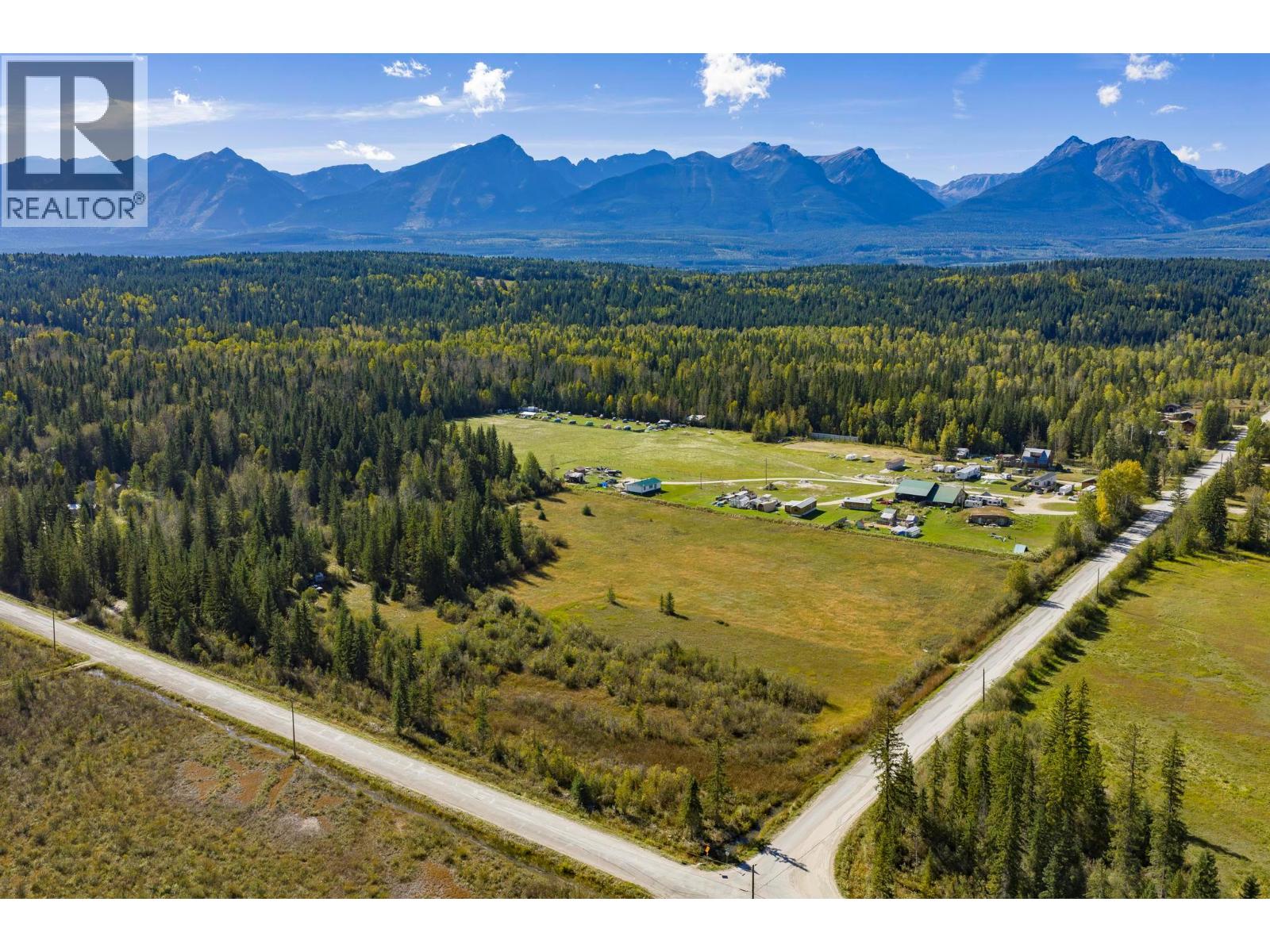 1757 Moberly School Rd, Golden, BC V0A 1H2