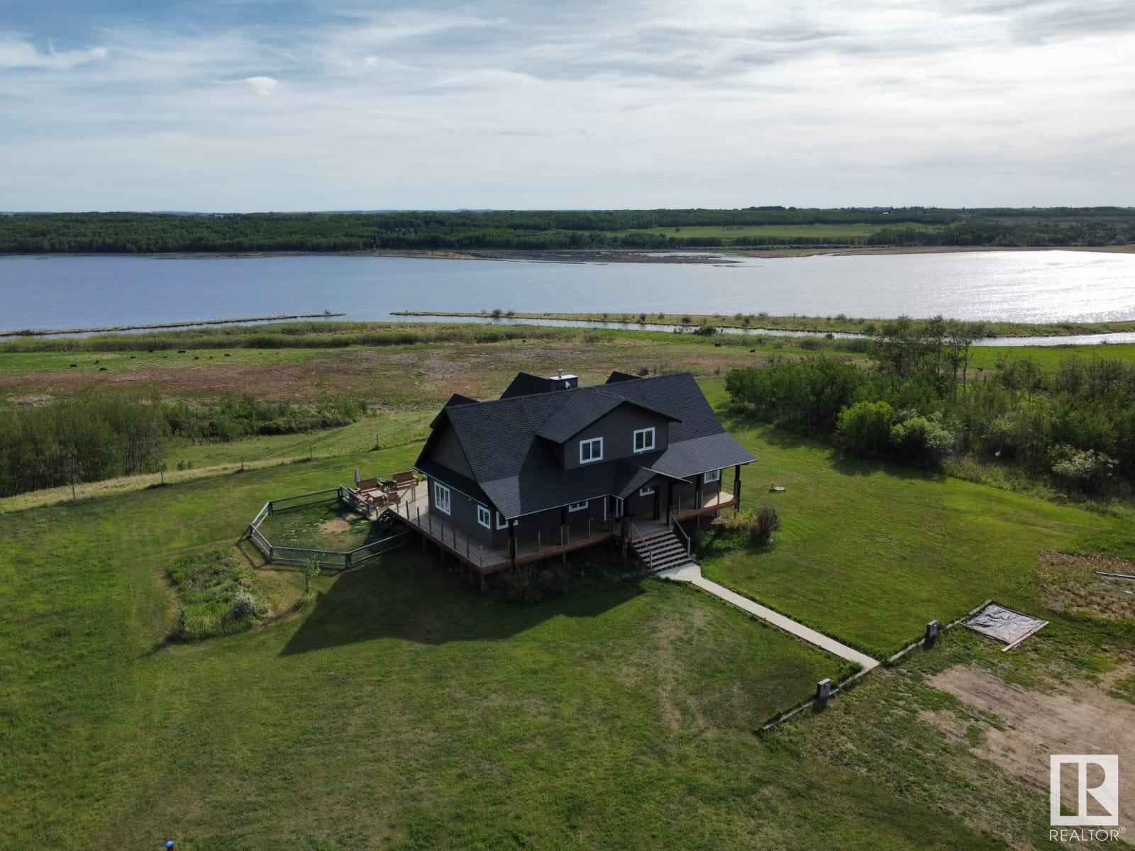 20213 Township Road 460, Rural Camrose County, AB T4V 2M9