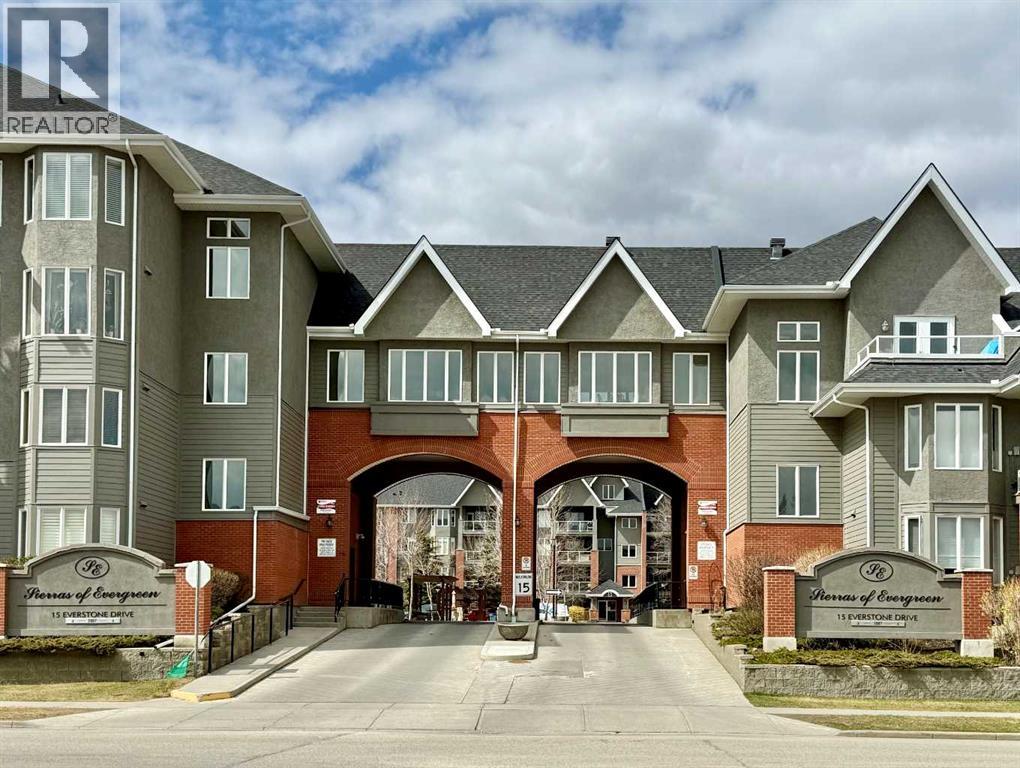 15 Everstone Drive Sw Unit 219, Calgary, AB T2Y 5B5