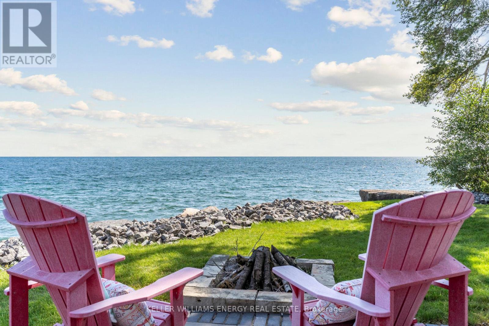 141 Cedar Crest Beach Rd, Clarington, ON L1C 3K3