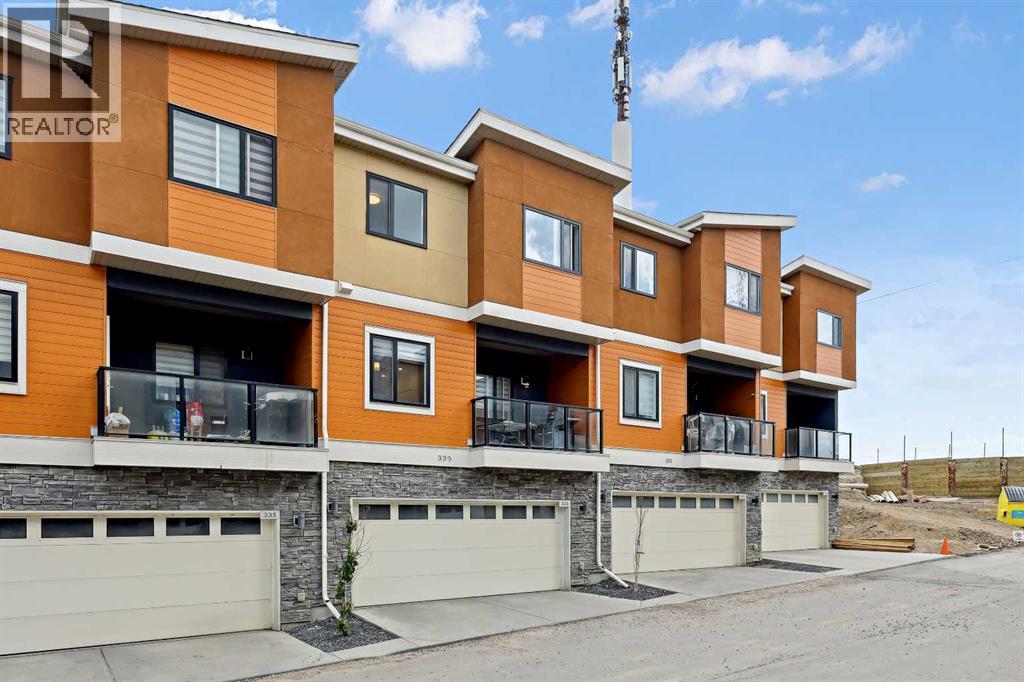 333 Sage Hill Cir NW, Calgary, AB T3J 1J1