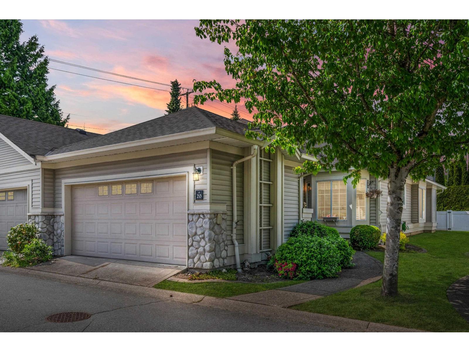 16888 80 Avenue Unit 20, Surrey, BC V4N 5A1