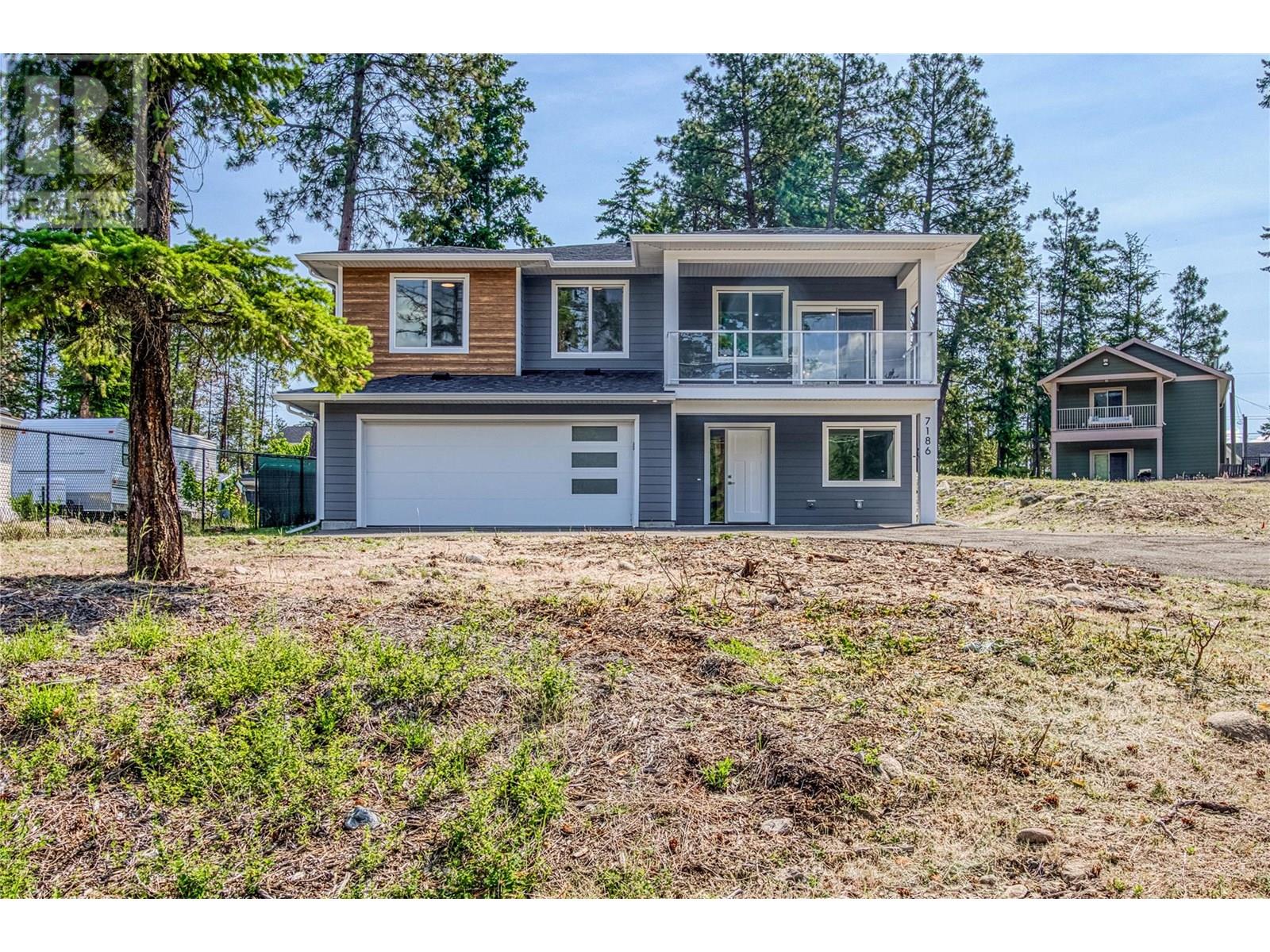 7186 Dunwaters Rd, Kelowna, BC V1Z 3W5